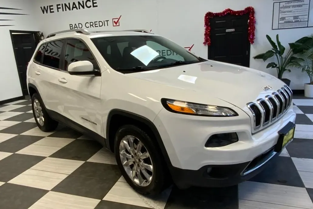 2015 Jeep Cherokee Limited photo 1