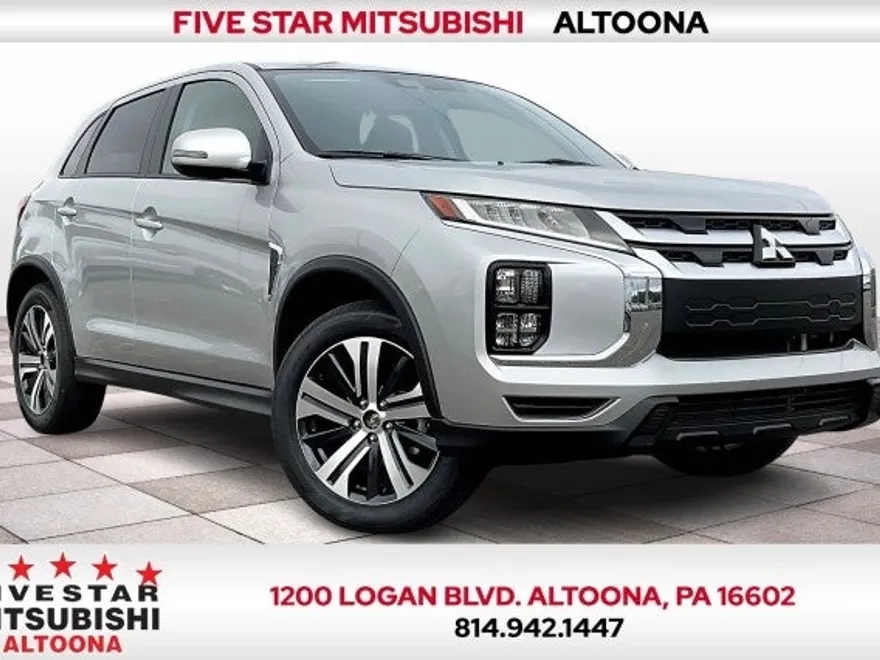 2025 Mitsubishi Outlander Sport SE photo 1