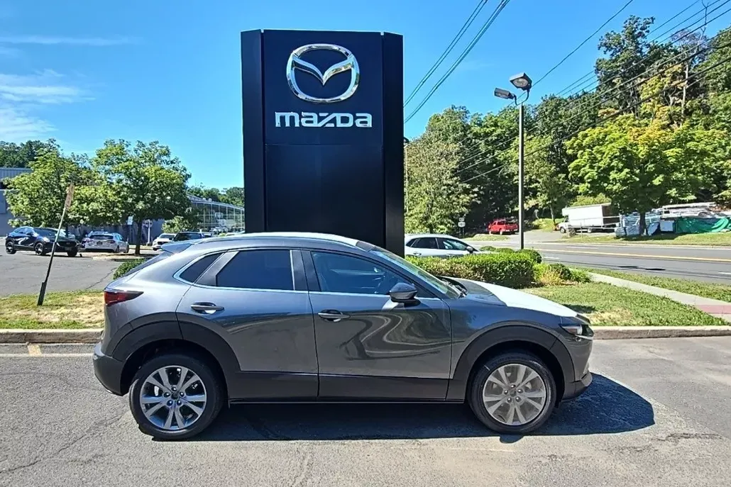 2025 Mazda CX-30 2.5 S Preferred photo 1