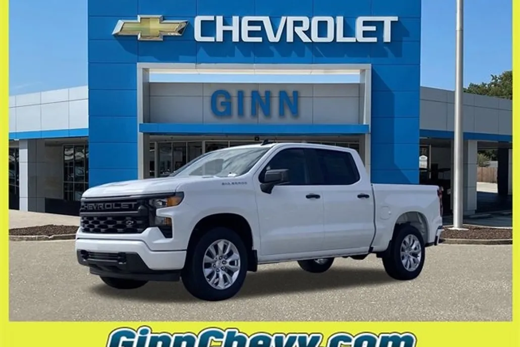 2026 Chevrolet Silverado 1500 Custom photo 1