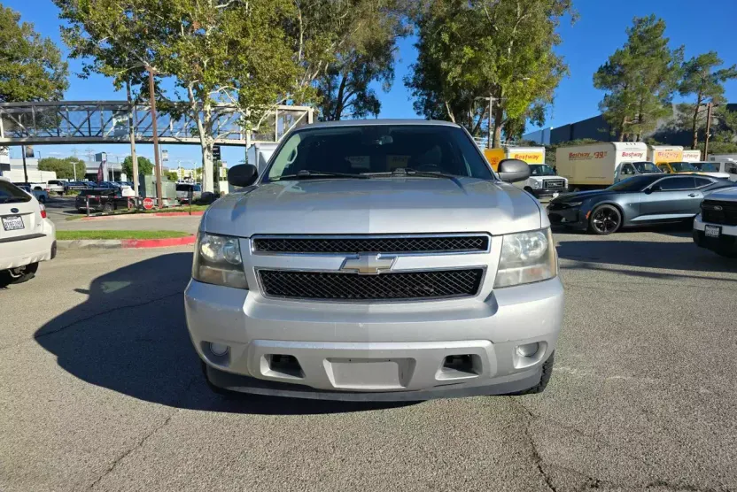 2010 Chevrolet Tahoe LS photo 1