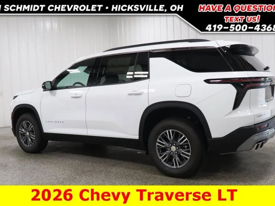 2026 Chevrolet Traverse photo 1