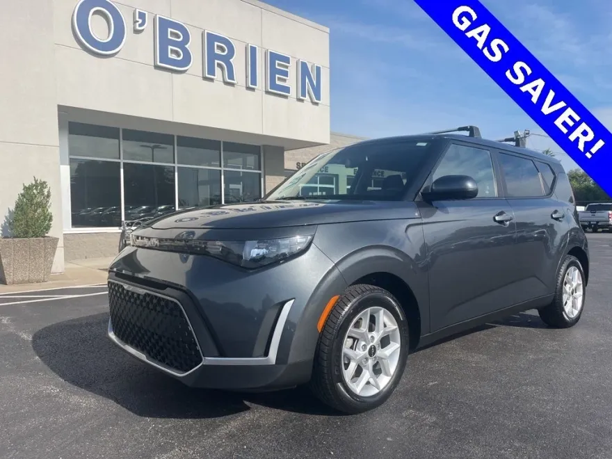 2023 Kia Soul LX S photo 1