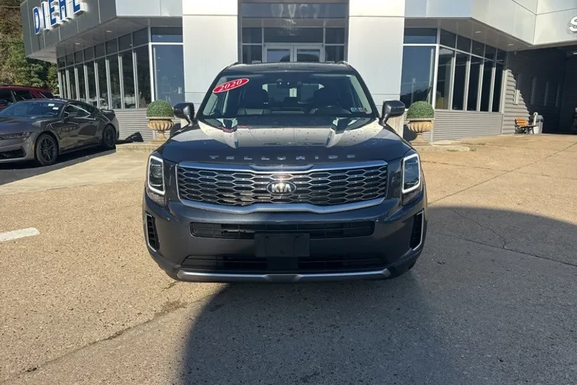 2020 Kia Telluride EX photo 1