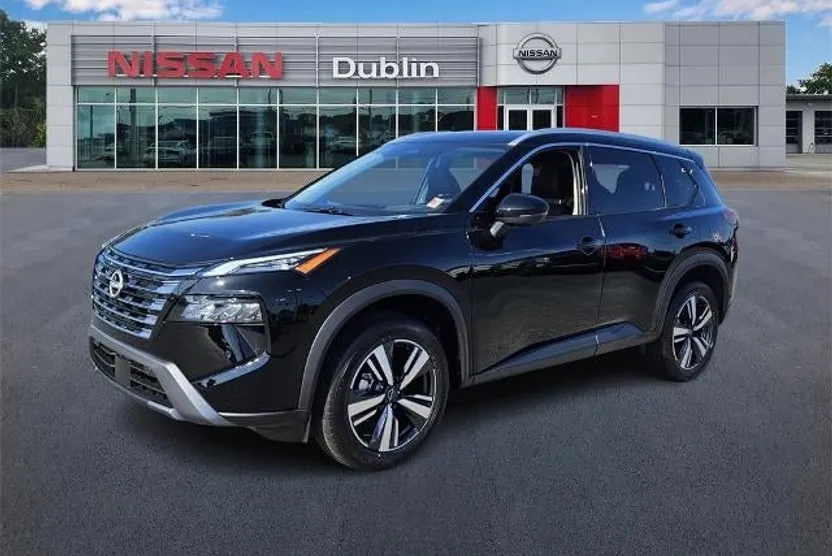 2025 Nissan Rogue SL photo 1