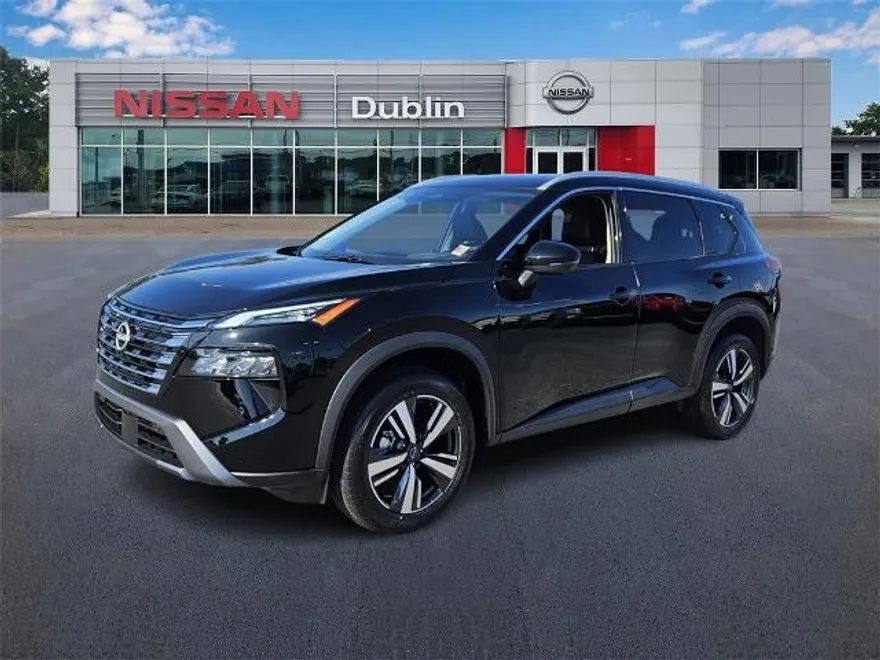 2025 Nissan Rogue SL photo 1