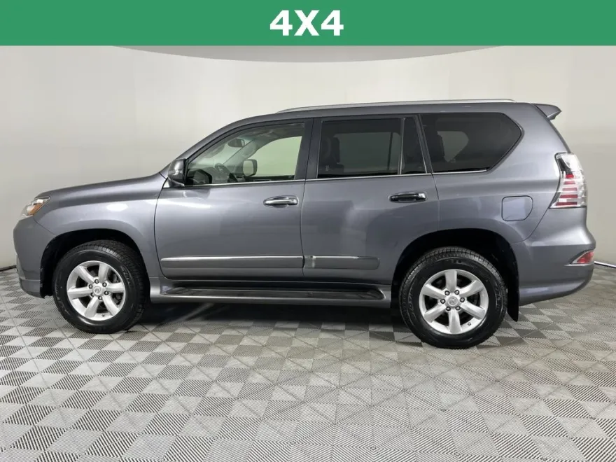 2017 Lexus GX 460 photo 1