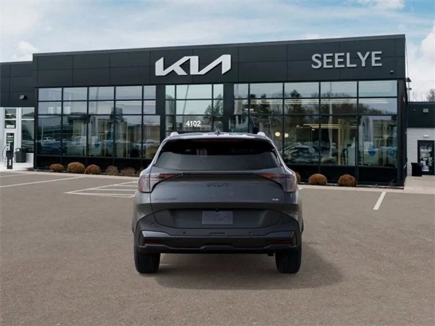 2026 Kia Sportage Hybrid X-Line photo 1