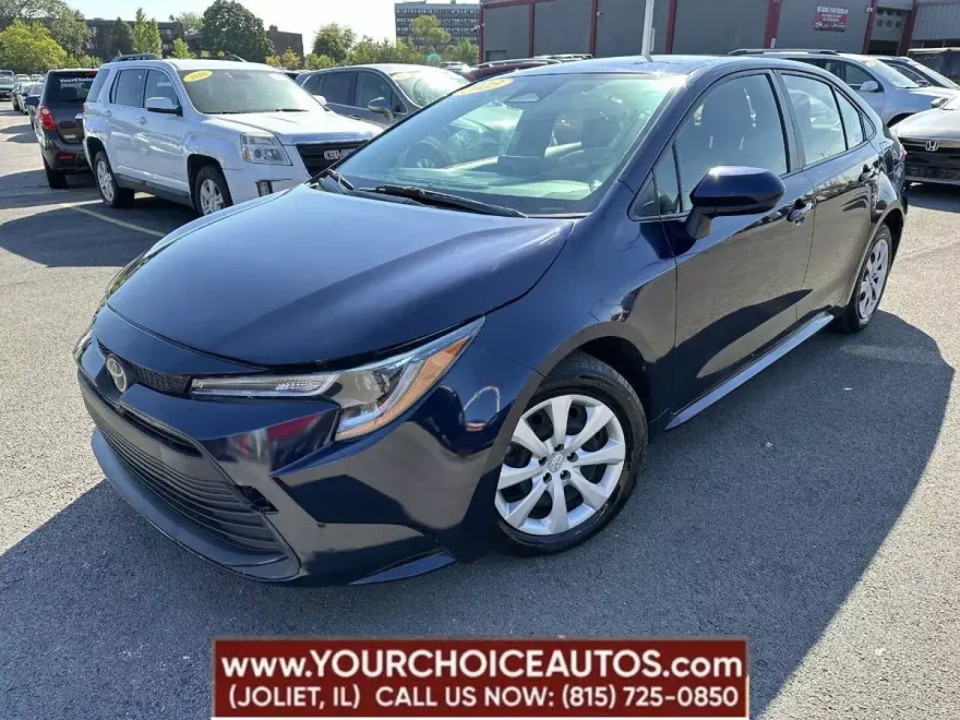 2023 Toyota Corolla SE XLE photo 1