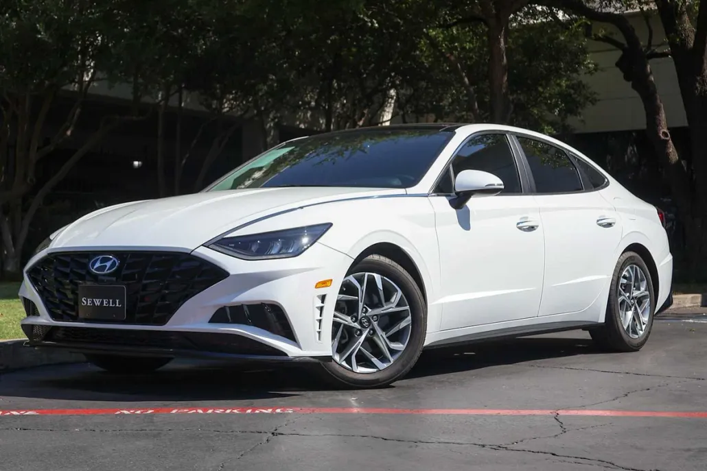 2023 Hyundai Sonata SEL photo 1