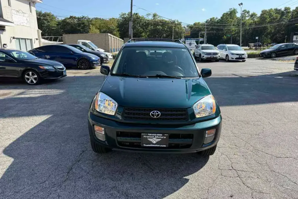 2002 Toyota RAV4 photo 1