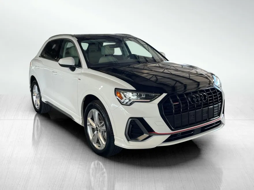 2024 Audi Q3 Premium Plus S line photo 1