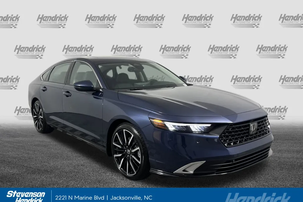 2025 Honda Accord Hybrid Touring photo 1