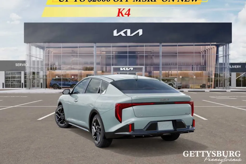 2025 Kia K4 GT-Line photo 1