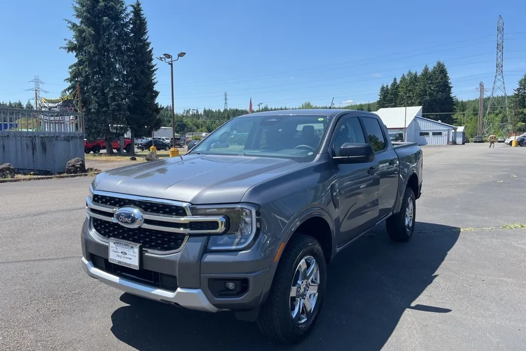 2025 Ford Ranger XLT photo 1