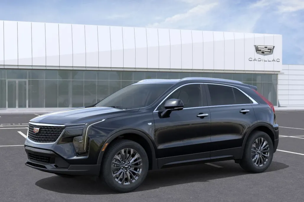 2025 Cadillac XT4 Premium Luxury photo 1