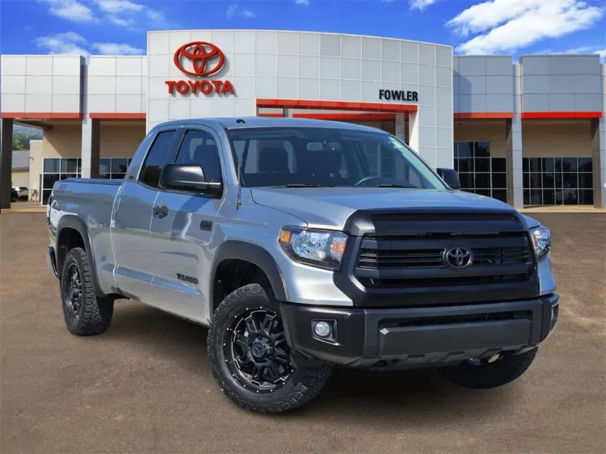 2017 Toyota Tundra TRD Pro photo 1