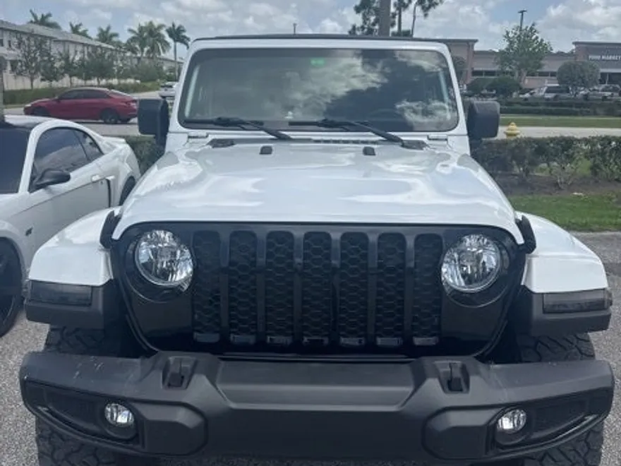 2022 Jeep Gladiator Willys photo 1