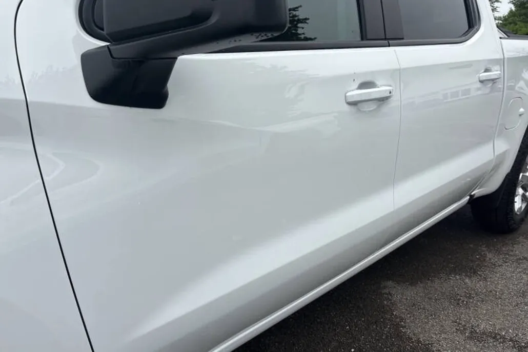 2025 Chevrolet Silverado 1500 RST photo 1