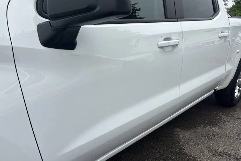 2025 Chevrolet Silverado 1500 RST photo 1