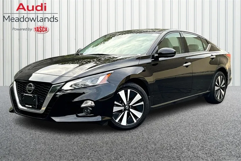 2019 Nissan Altima 2.5 SV photo 1