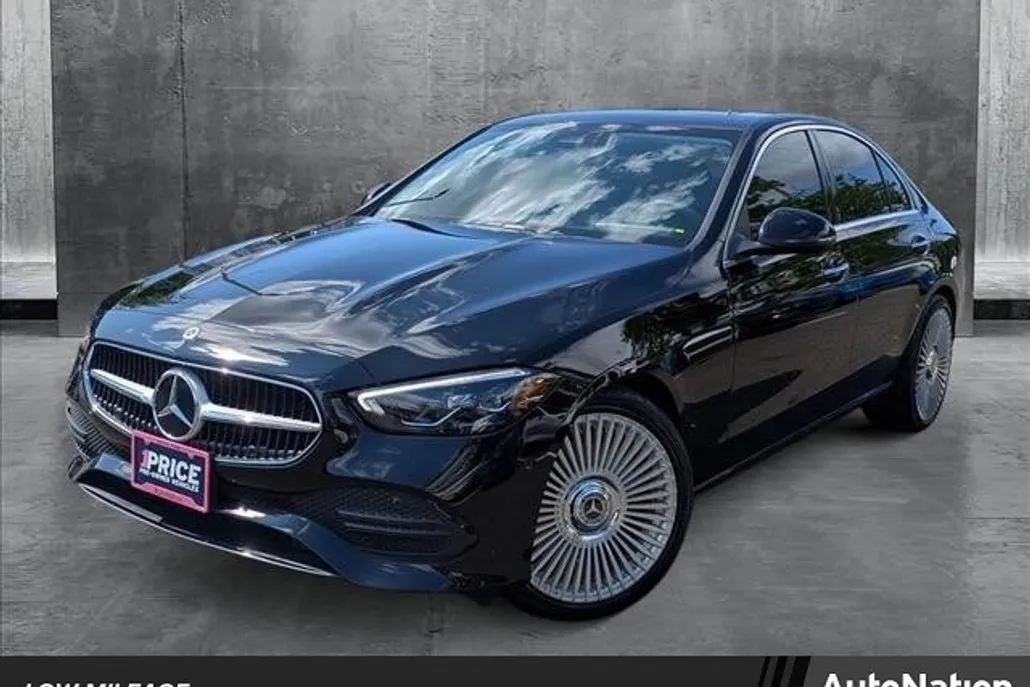 2023 Mercedes Benz C 300 photo 1