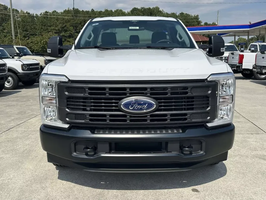2026 Ford F-250 XL photo 1