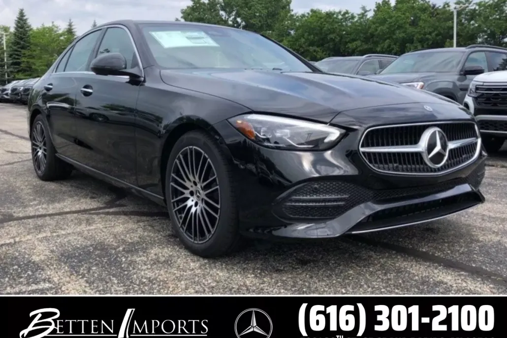 2025 Mercedes Benz C 300 4MATIC Sedan photo 1