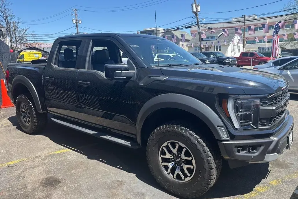 2023 Ford F-150 Raptor photo 1