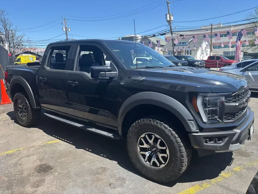 2023 Ford F-150 Raptor photo 1