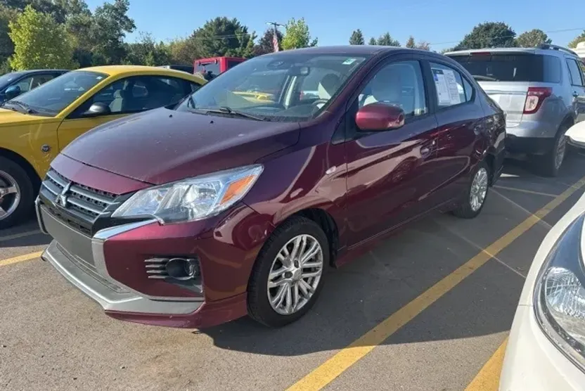 2021 Mitsubishi Mirage G4 Carbonite Edition photo 1