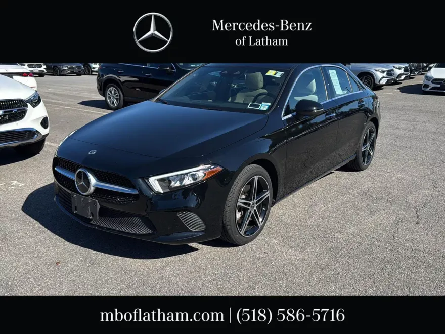 2022 Mercedes Benz A 4MATIC photo 1
