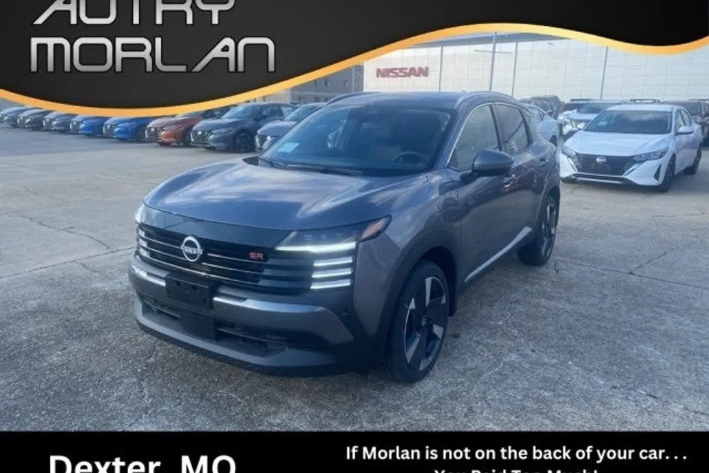 2025 Nissan Kicks SR photo 1