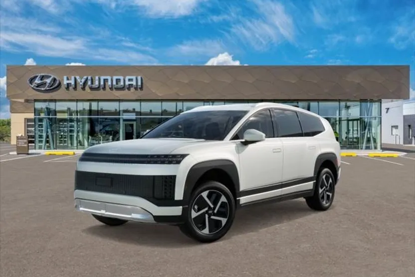 2026 Hyundai Ioniq SE photo 1