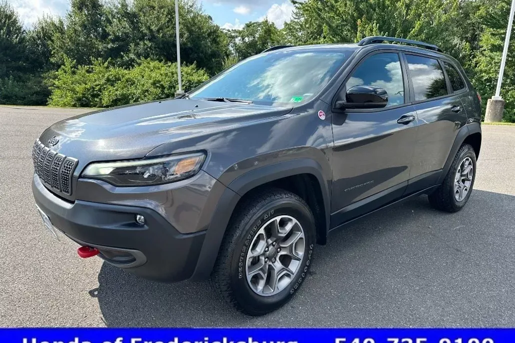 2022 Jeep Cherokee Trailhawk photo 1