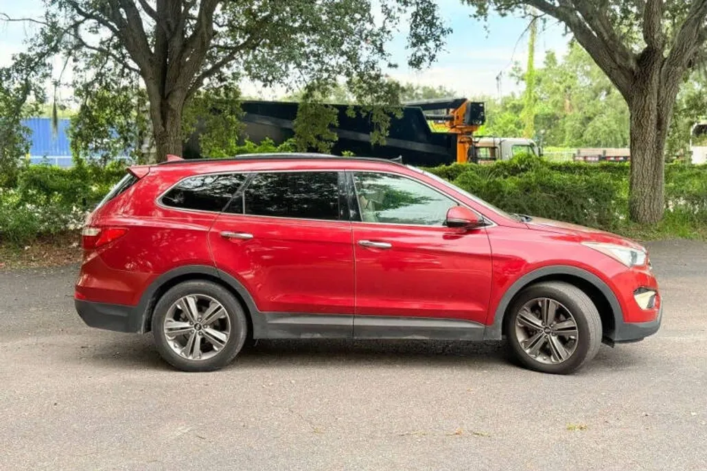 2013 Hyundai Santa Fe Limited photo 1