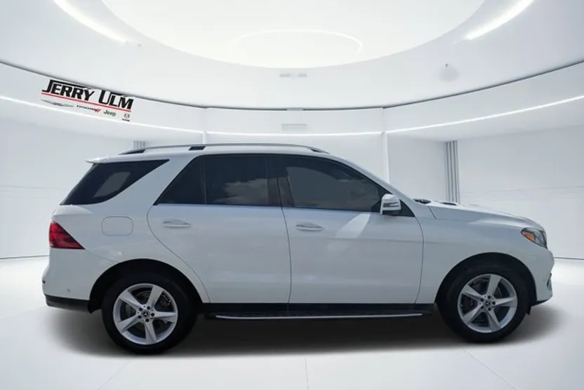 2018 Mercedes Benz GLE 350 photo 1