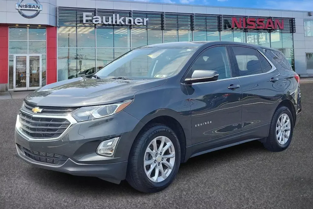 2019 Chevrolet Equinox LT photo 1