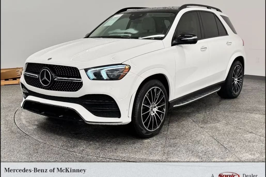 2023 Mercedes Benz GLE 450 4MATIC photo 1