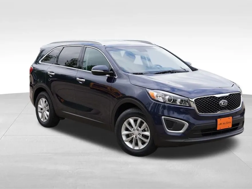 2018 Kia Sorento LX photo 1