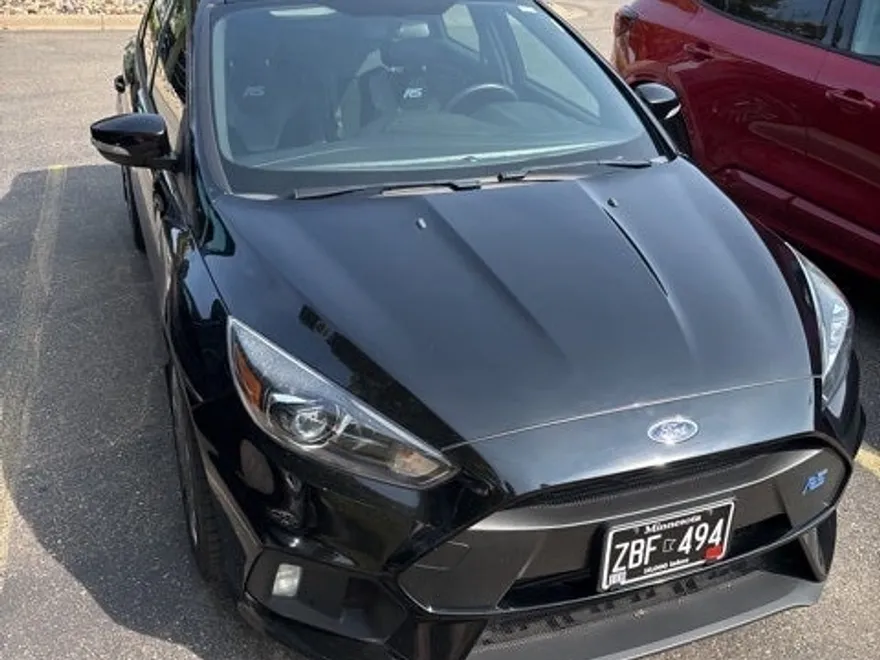 2017 Ford Focus RS photo 1