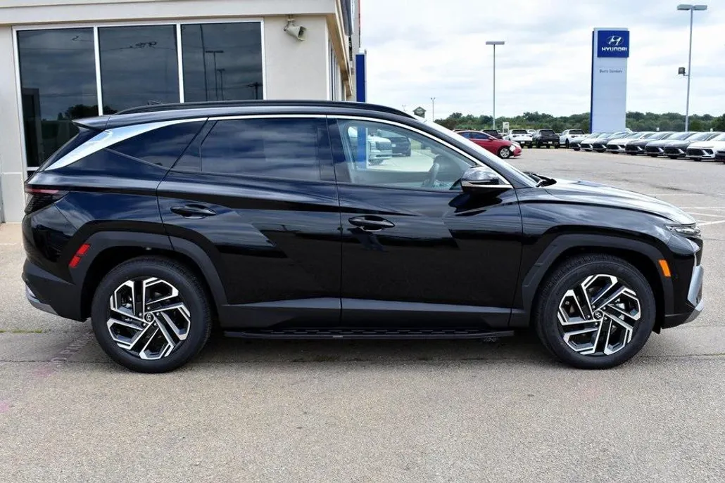 2026 Hyundai Tucson Limited photo 1