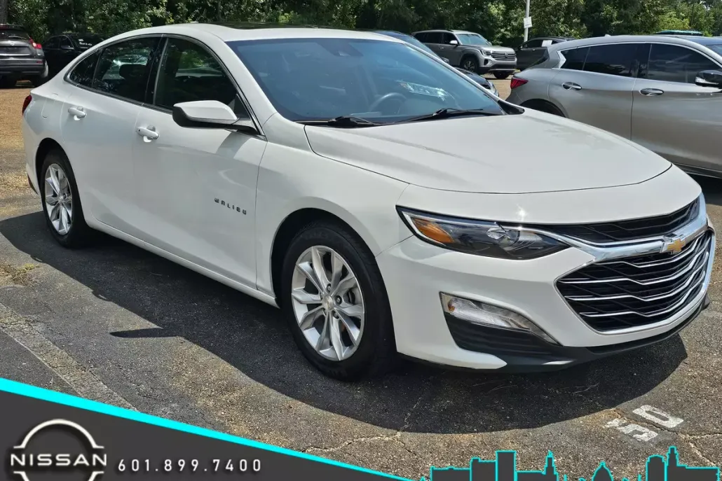 2024 Chevrolet Malibu 1LT photo 1