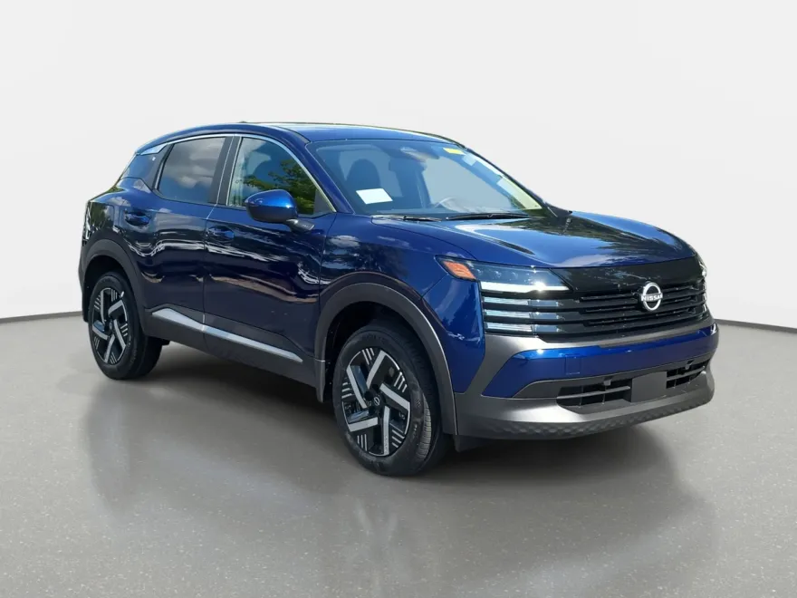 2025 Nissan Kicks SV photo 1