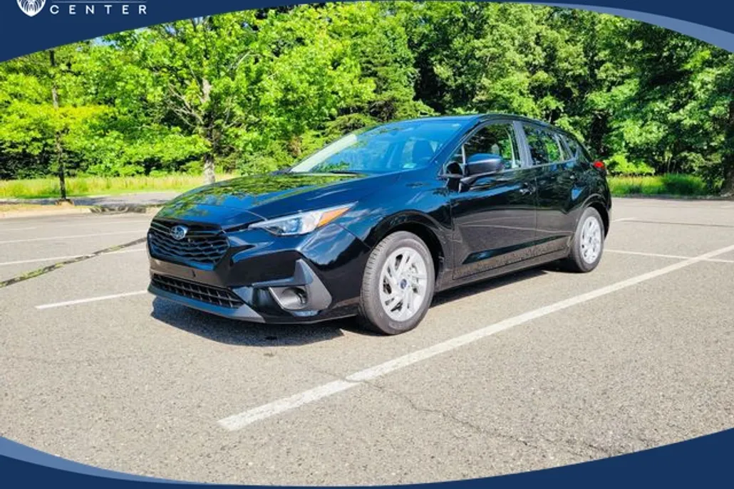 2024 Subaru Impreza Base photo 1