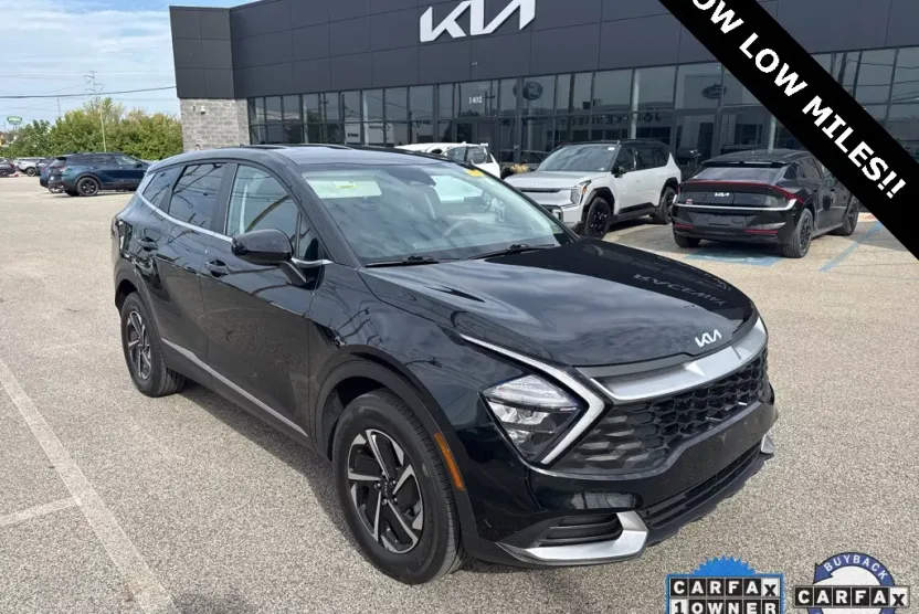 2023 Kia Sportage Hybrid LX photo 1