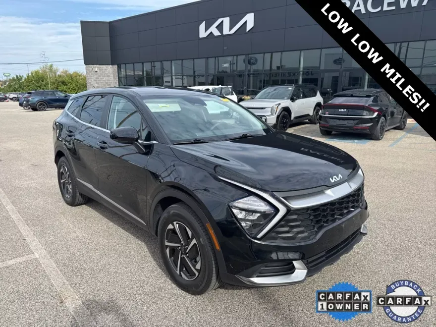 2023 Kia Sportage Hybrid LX photo 1
