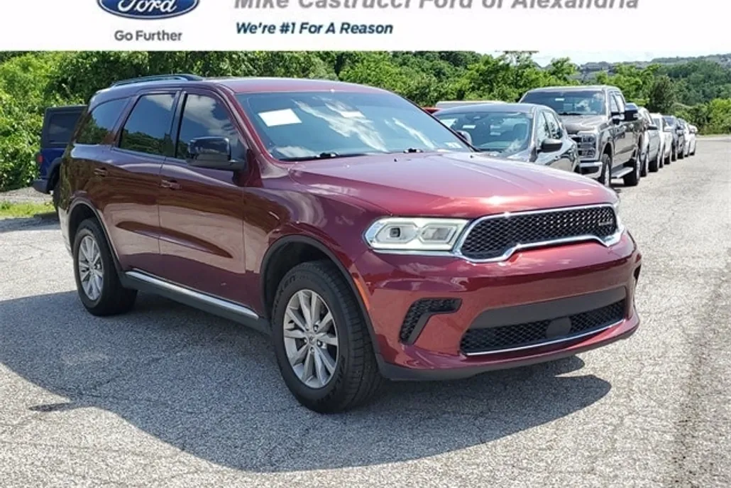 2023 Dodge Durango SXT photo 1