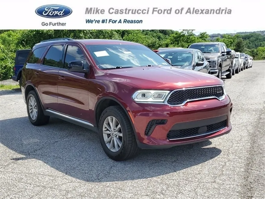 2023 Dodge Durango SXT photo 1
