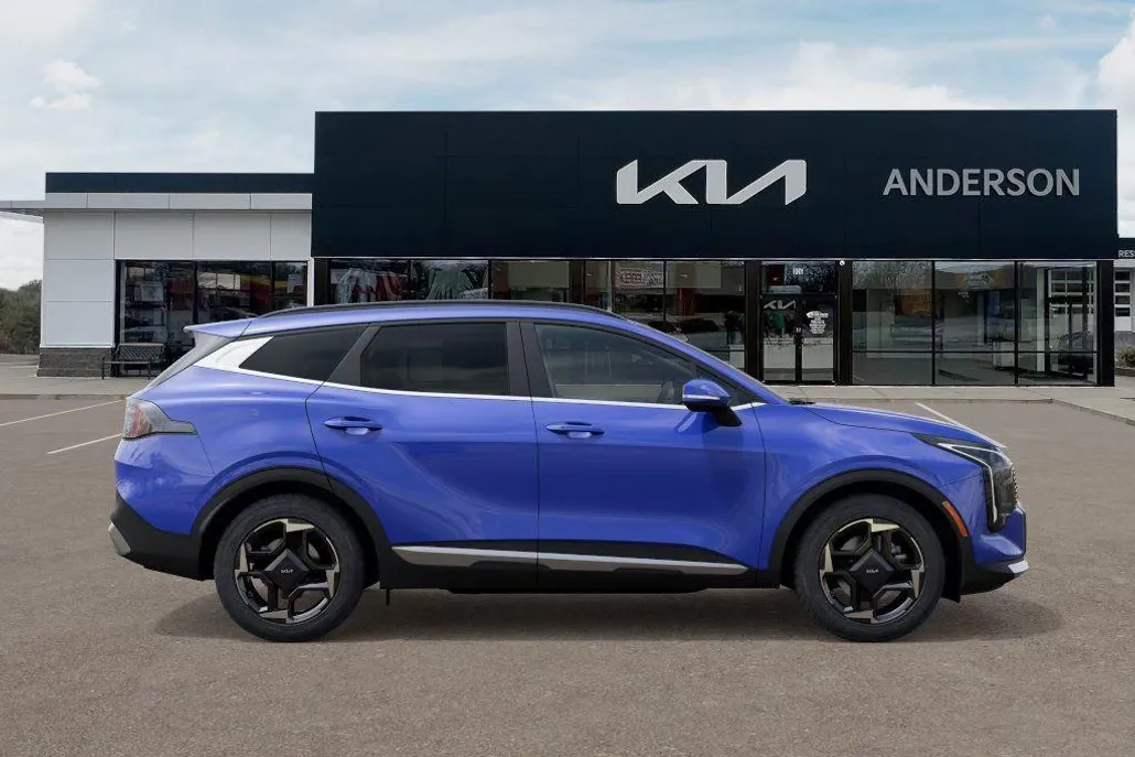 2026 Kia Sportage EX photo 1